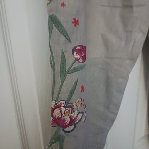 Linen Joggers - Picture 4 of 10